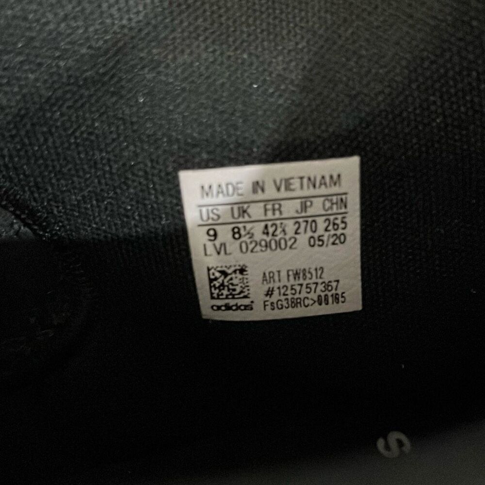 Men’s Adidas  - Picture 11 of 11